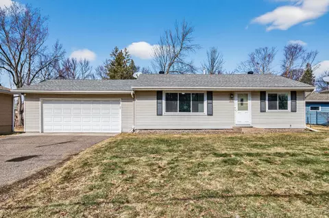 855 11th Ave SW, Forest Lake, MN 55025