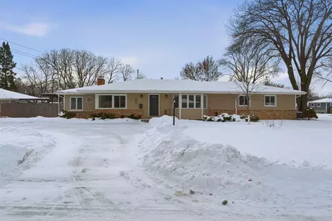 401 E 99th St, Bloomington, MN 55420