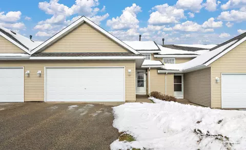 2750 Ridgeview Dr, Red Wing, MN 55066 photo 3