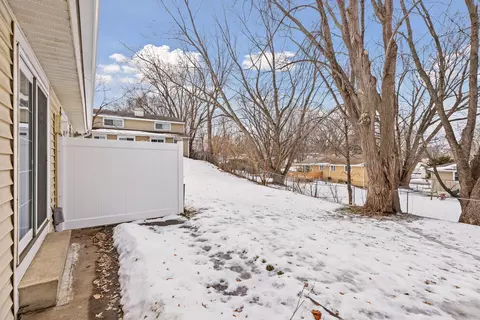 3275 Hill Ridge Dr #29, Eagan, MN 55121 photo 36