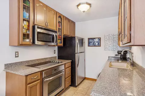 3275 Hill Ridge Dr #29, Eagan, MN 55121 photo 15