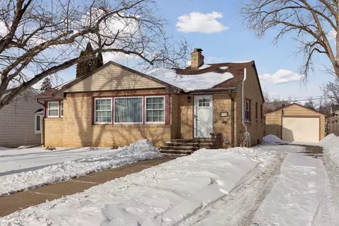 1717 Yorkshire Ave, Saint Paul, MN 55116
