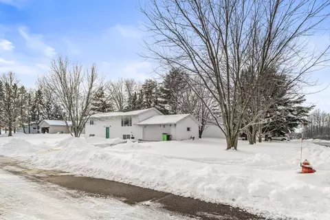 336 N 7th St, Cornell, WI 54732 photo 3