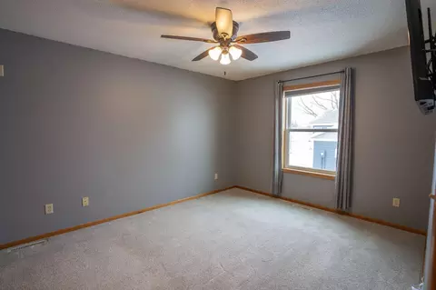 210 8th Ave NW, Plainview, MN 55964 photo 61