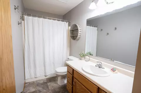 210 8th Ave NW, Plainview, MN 55964 photo 58