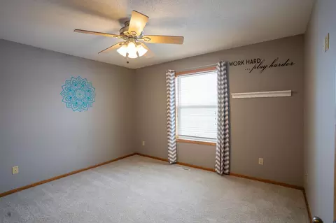 210 8th Ave NW, Plainview, MN 55964 photo 59