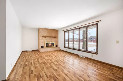 Living - 1015 1st St E, Glencoe, MN 55336 photo 3 of 4