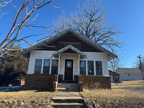431 S Milky Way St, Cosmos, MN 56228