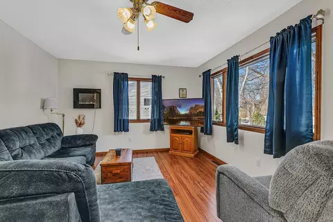 Living - 17591 Upper Spunk Lake Rd, Avon, MN 56310 photo 3 of 7