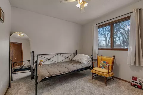 Bedroom - 17591 Upper Spunk Lake Rd, Avon, MN 56310 photo 2 of 3