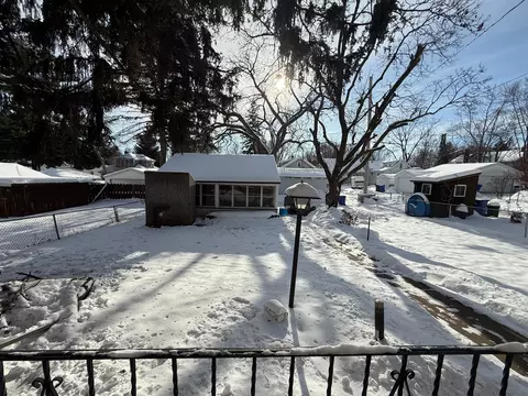 1862 Ames Ave, Saint Paul, MN 55119