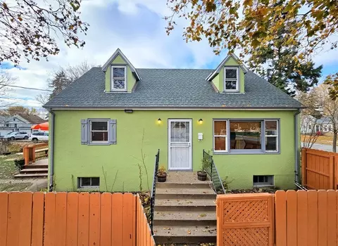 1836 Bush Ave E, Saint Paul, MN 55119