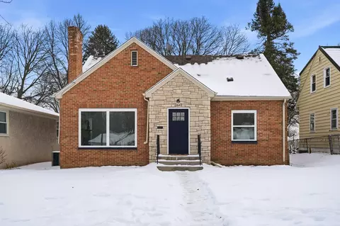 2643 Brighton Ave NE, Minneapolis, MN 55418
