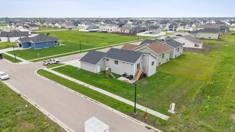 2992 74th Ave S, Fargo, ND 58104 photo 33