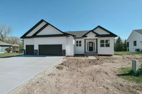 5542 Cannon Dale Ct, Red Wing, MN 55066