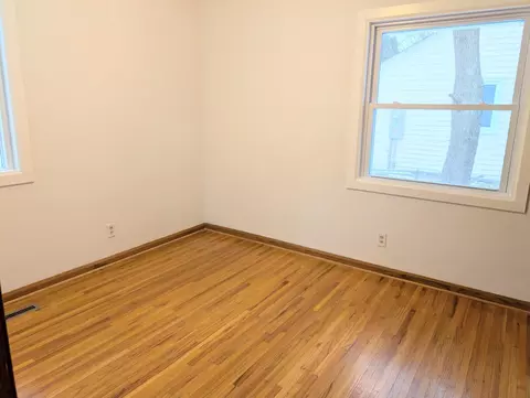 Bedroom - 1306 12th St NW, Austin, MN 55912 photo 4 of 4