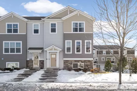 7020 Huckleberry Dr, Minnetrista, MN 55331