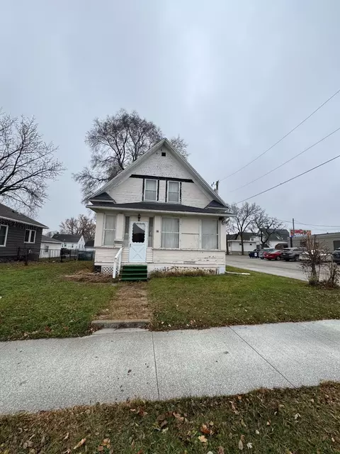 16 10th St NE, Rochester, MN 55906