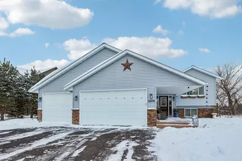 11576 Bristol Rd, Chisago City, MN 55013