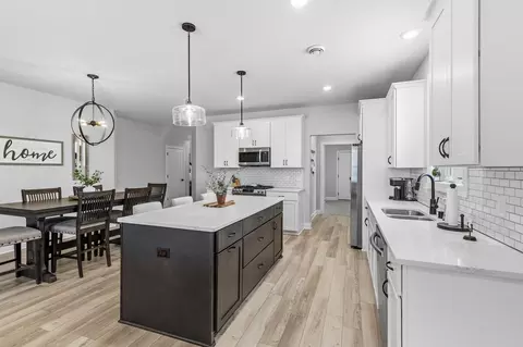 3347 Mulberry Bay, Woodbury, MN 55129