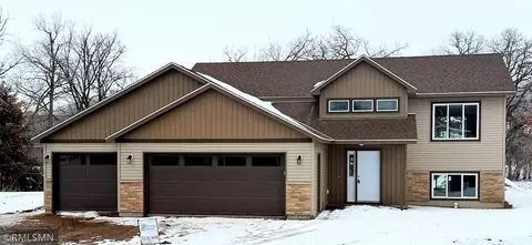 358 29th Ave SE, Saint Cloud, MN 56304