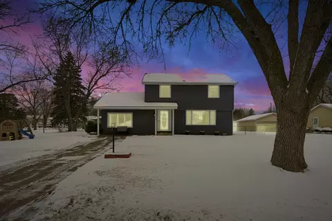 8190 Ingberg Trl S, Cottage Grove, MN 55016