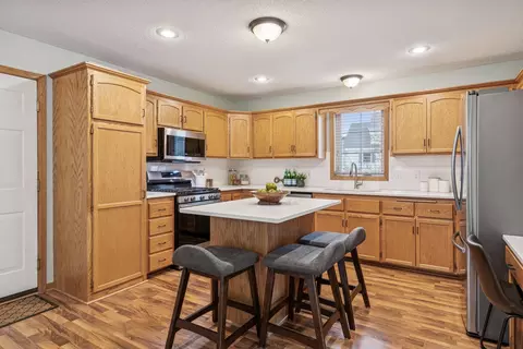 Kitchen - 967 Stony Point Rd, Eagan, MN 55123 photo 1 of 3