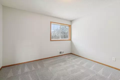 Bedroom - 967 Stony Point Rd, Eagan, MN 55123 photo 3 of 5