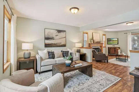 Living - 967 Stony Point Rd, Eagan, MN 55123 photo 1 of 4