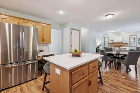 Kitchen - 967 Stony Point Rd, Eagan, MN 55123 photo 3 of 3