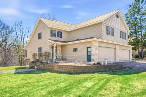 1482 Riverside Dr #1482, River Falls, WI 54022