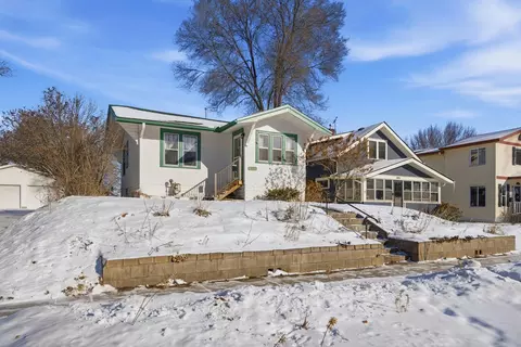 1495 Carroll Ave, Saint Paul, MN 55104