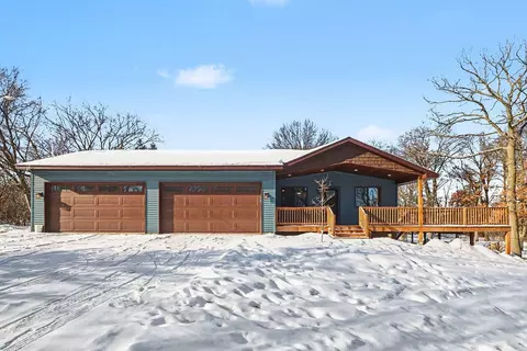 1011 Tyler Ave SE, Isanti, MN 55040