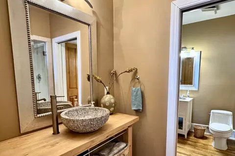 Bath - 212 Main St W #2, Wabasha, MN 55981 photo 1 of 2