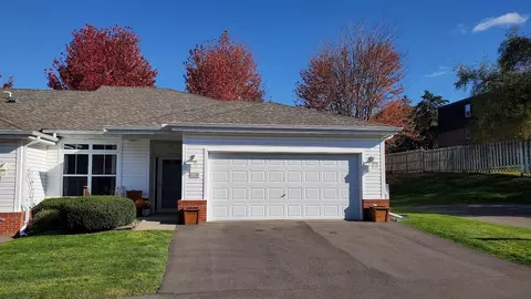 2226 Lower Afton Rd E, Saint Paul, MN 55119