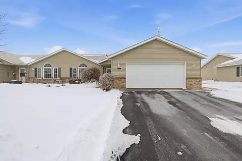1316 Tennessee Dr, Sartell, MN 56377