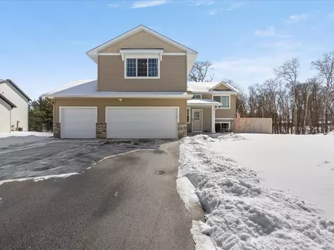 9381 Viking St, Brainerd, MN 56401
