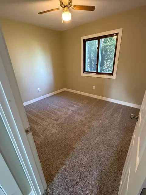 Bedroom - 412 E Hamilton Ave, Baudette, MN 56623 photo 3 of 3