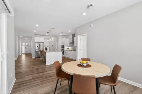 Dining - 20196 Marsh Ct, Maple Grove, MN 55311 photo 2 of 4