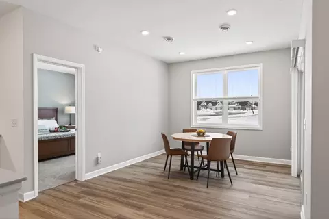 Dining - 20196 Marsh Ct, Maple Grove, MN 55311 photo 3 of 4