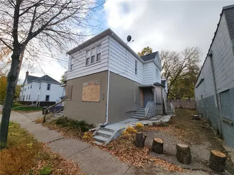 9 E 37th St, Minneapolis, MN 55409