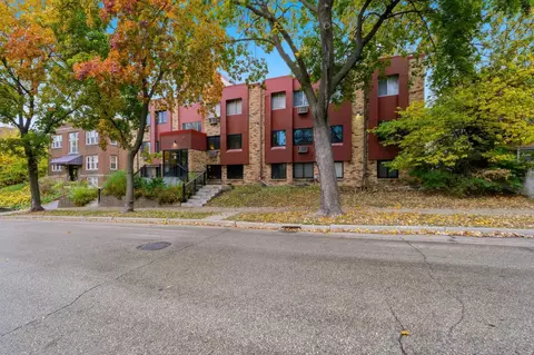 520 Ridgewood Ave #107, Minneapolis, MN 55403