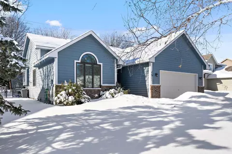 Exterior - 4382 Braddock Trl, Eagan, MN 55123 photo 2 of 8