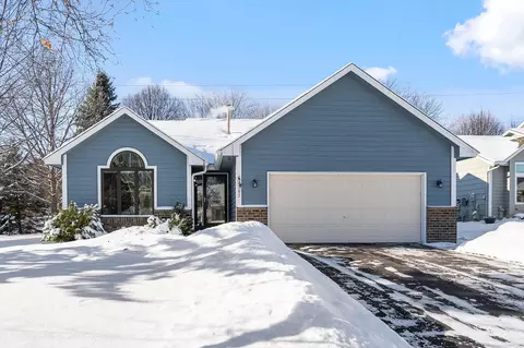 4382 Braddock Trl, Eagan, MN 55123