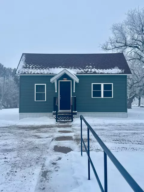 1512 Main St, Waubun, MN 56589