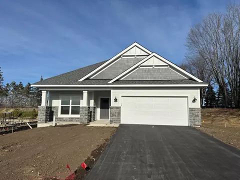 20068 Globe Dr, Lakeville, MN 55044