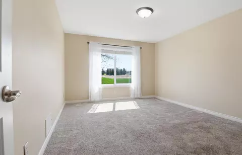 Bedroom - 2517 7th Ave SE, Willmar, MN 56201 photo 4 of 4