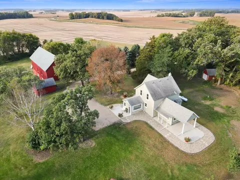 26444 740th Ave, Albert Lea, MN 56007