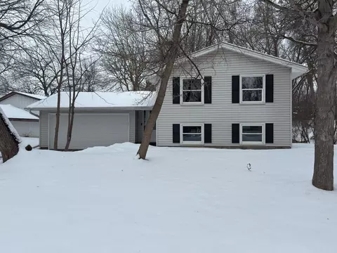 16059 Cambridge Cir SE, Prior Lake, MN 55372