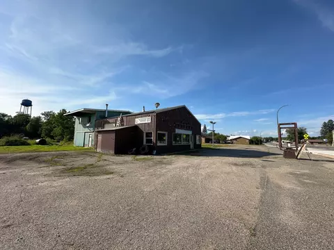 Exterior - 100 Main Ave, Bigfork, MN 56628 photo 5 of 5